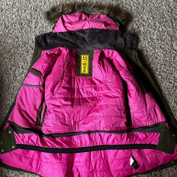 Excellent Condition Winter Jacket - Picture 2 of 2